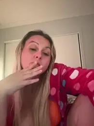houseofcuriosity webcam model stream image