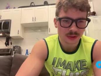 chadtitan webcam model stream image