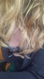 Secretairenue webcam model stream image