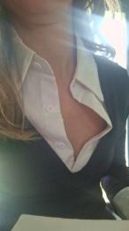 Secretairenue webcam model stream image