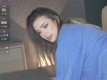 arina_13 webcam chaturbate model stream image