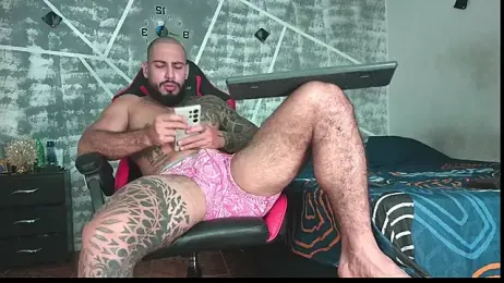 leonidas_18k webcam model stream image