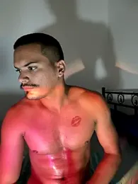 HotBeastBoy webcam model stream image