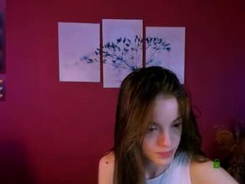 lana_shine_ webcam model stream image