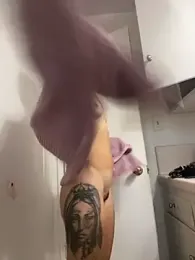 starrynikki webcam model stream image