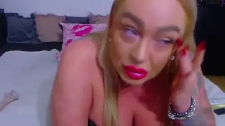 BustyVicky webcam stripchat model stream image