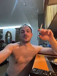 Adventurehotman webcam model stream image