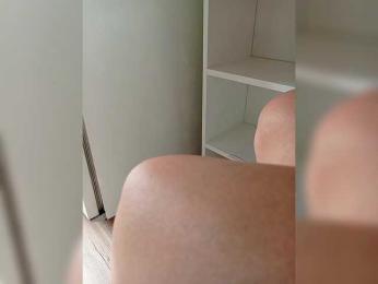 DevitivostayLisa webcam model stream image