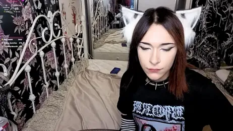 GraypacLive webcam stripchat model stream image