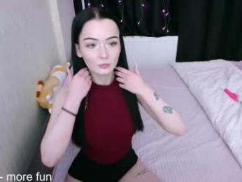 first_day_ webcam model stream image