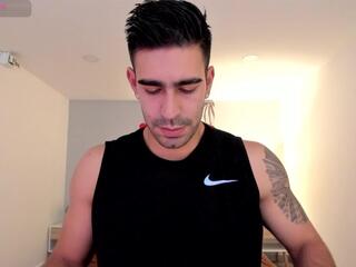 Bastiian T webcam model stream image