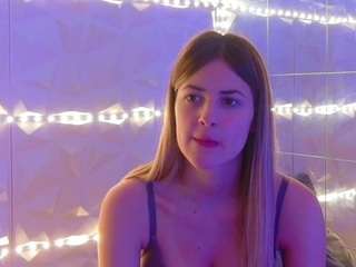 aishha webcam model stream image