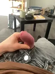 Loulou_2007 webcam stripchat model stream image