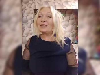 LizSage webcam model stream image