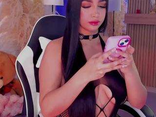 charlottee-08 webcam model stream image