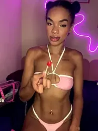 Cammgirlmii webcam model stream image