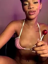 Cammgirlmii webcam model stream image