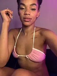 Cammgirlmii webcam model stream image