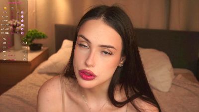 RoxanaHronek webcam model stream image