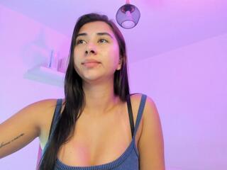 Alisson Mendez webcam model stream image