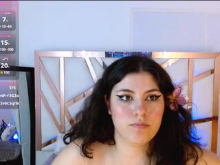 Hannia Baileys webcam model stream image