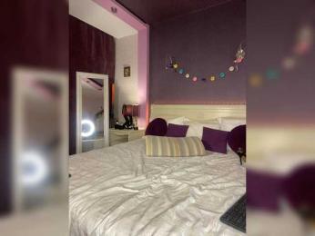 Hungryforme webcam model stream image