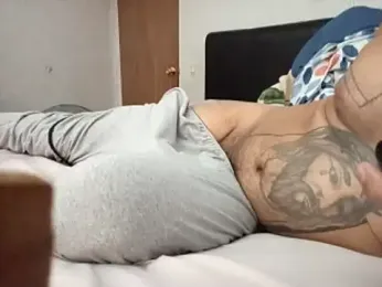 Xoc8_ webcam model stream image