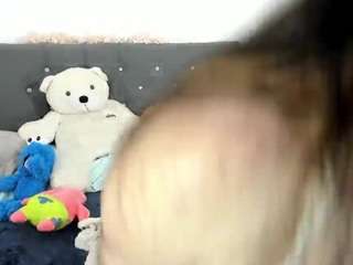 luna-wls webcam model stream image