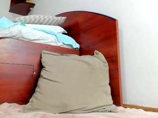 lexisquirt webcam model stream image