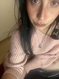 Effyvice13 webcam model stream image