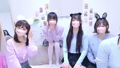 841_yayoi webcam model stream image