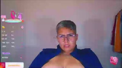 Yessi_rouse webcam model stream image