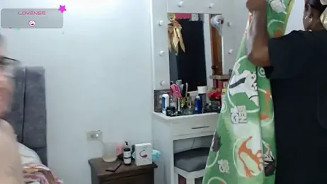 Karen-hotx webcam model stream image