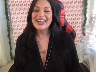 bigbootyaly webcam model stream image