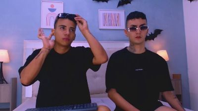 MaxiAndDamian webcam model stream image