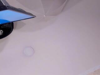 Hanks Love webcam model stream image