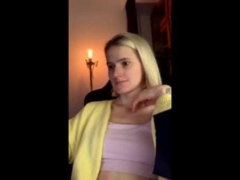 asya_new webcam model stream image