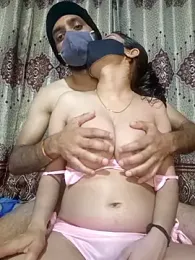 wow_couple_delhi webcam stripchat model stream image