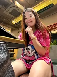 Emily_9xx webcam model stream image