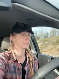 GoldenFlameGoddess webcam model stream image