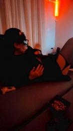 salehot3 webcam model stream image