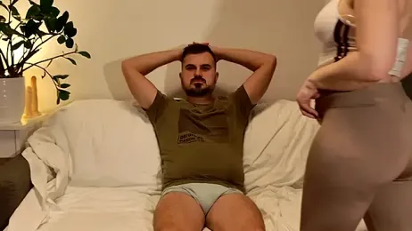 Tinas5 webcam model stream image