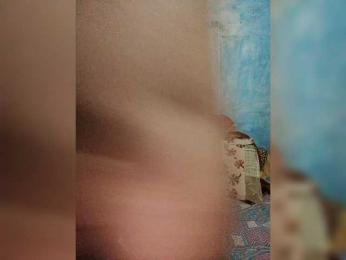 EnjoyS webcam model stream image