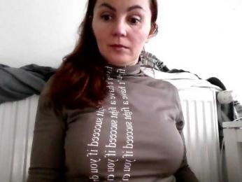 TessBertie webcam model stream image