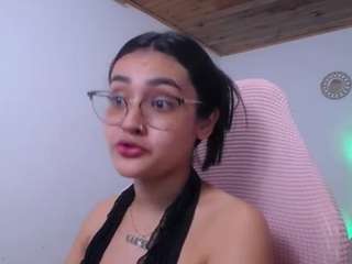antonellasweetlittle webcam model stream image