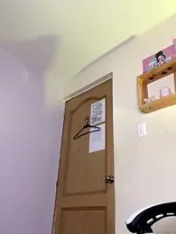 Ivann4 webcam model stream image