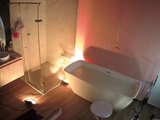 voyeurcam-casa-salsa-bathroom-2 webcam model stream image
