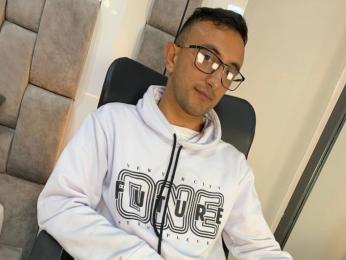 AdamHuntter webcam livejasmin model stream image