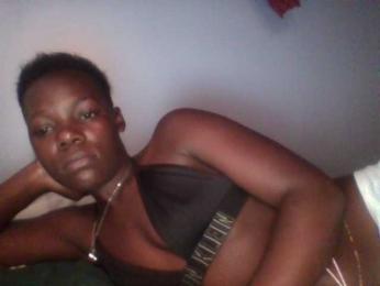 Nicely-spiced webcam model stream image