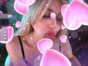 SunshineKriss webcam model stream image